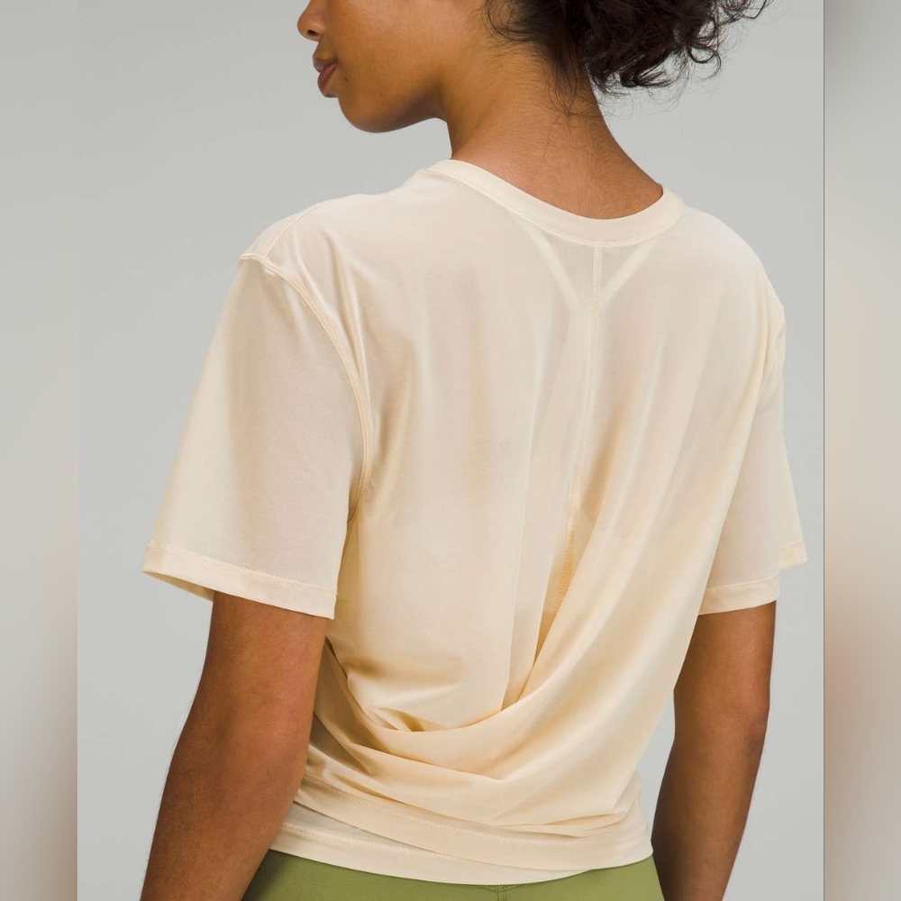 96 Lululemon Lightweight Mesh Reversible Yoga T-S… - image 3